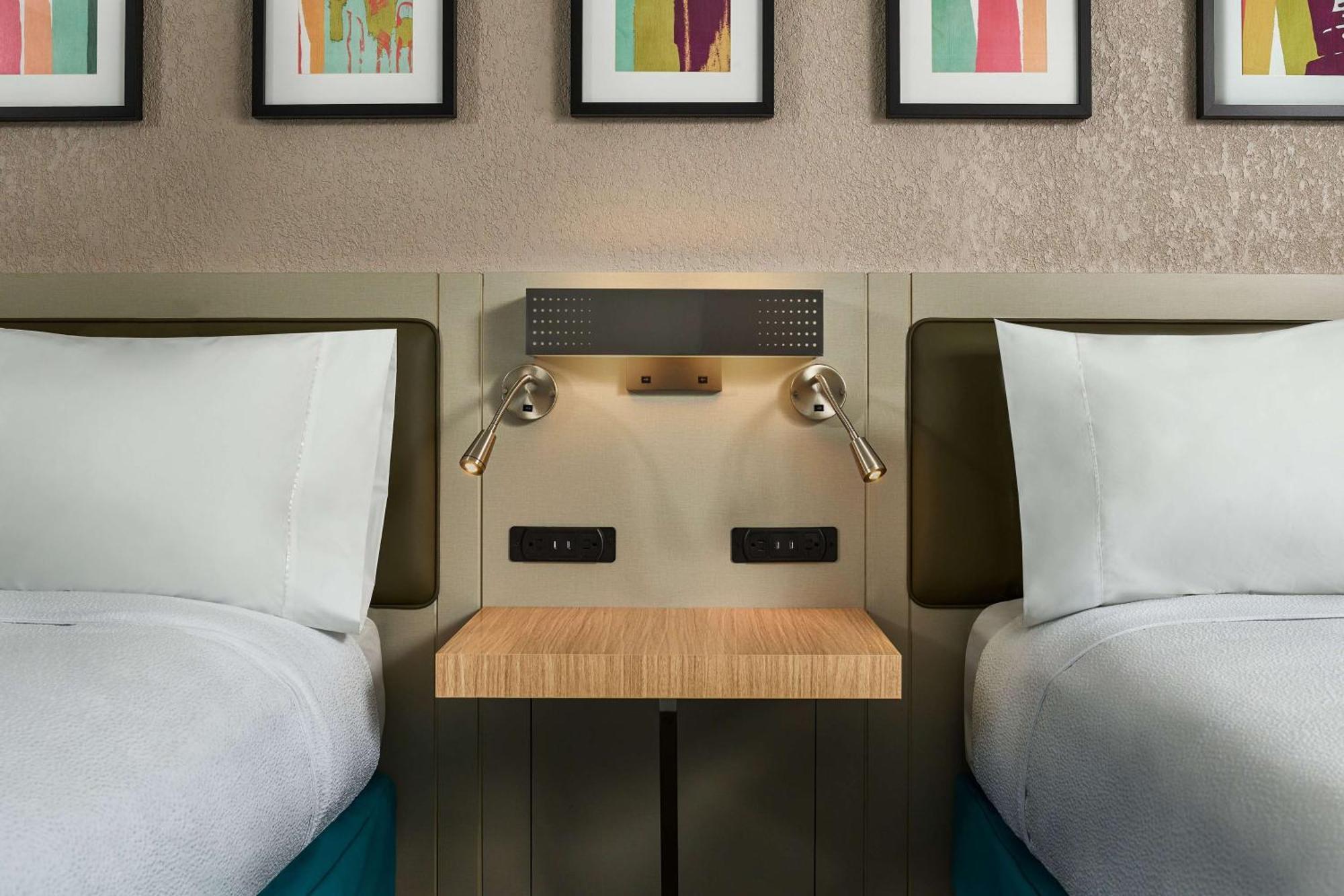 Hilton Garden Inn Tewksbury Andover מראה חיצוני תמונה