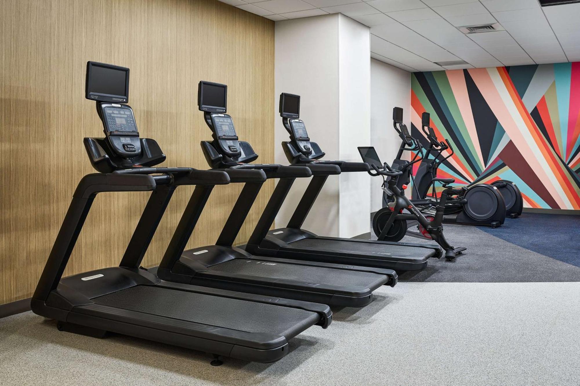 Hilton Garden Inn Tewksbury Andover מראה חיצוני תמונה